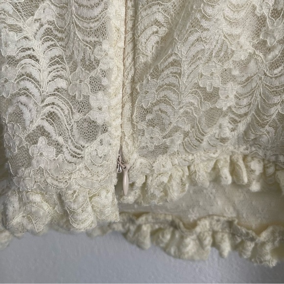 Privy Cream Ruched Bustier Blouse lace long sleeve size small - Picture 7 of 14